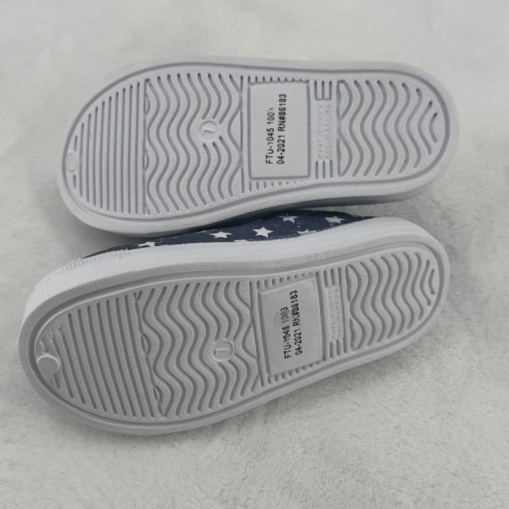 Capelli Kids Shoes Sz 7 Navy & White Star Print Slip On Sneakers Water Shoe USA